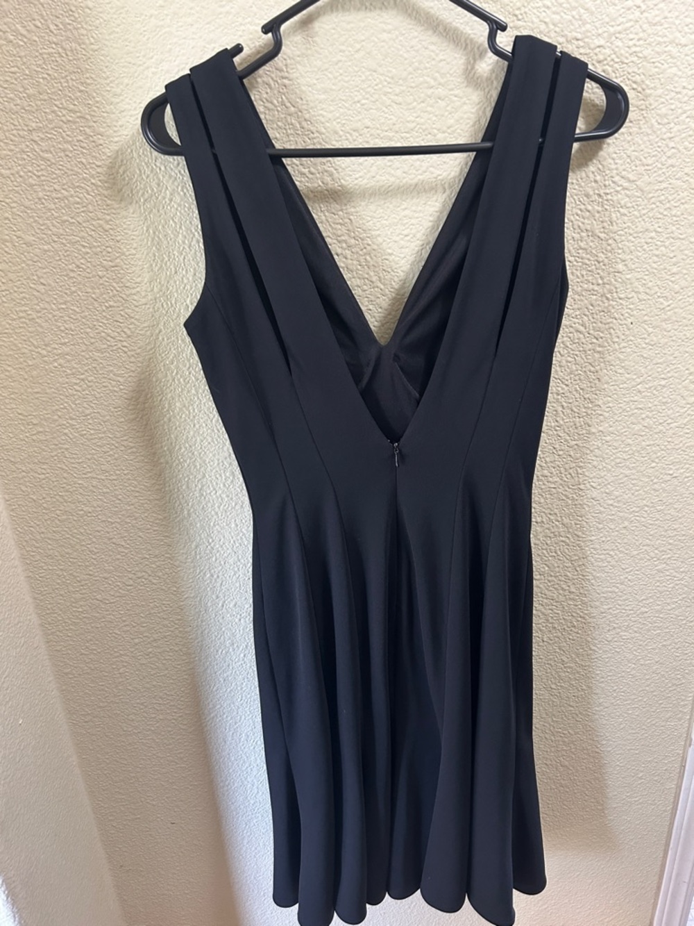 White House Black Market Black V-Neck Midi Dress - Picture 5 of 5